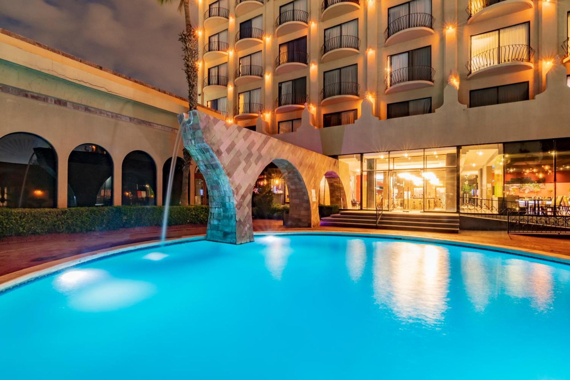 Hotel Lucerna Σιουδάδ Χουάρες Εξωτερικό φωτογραφία